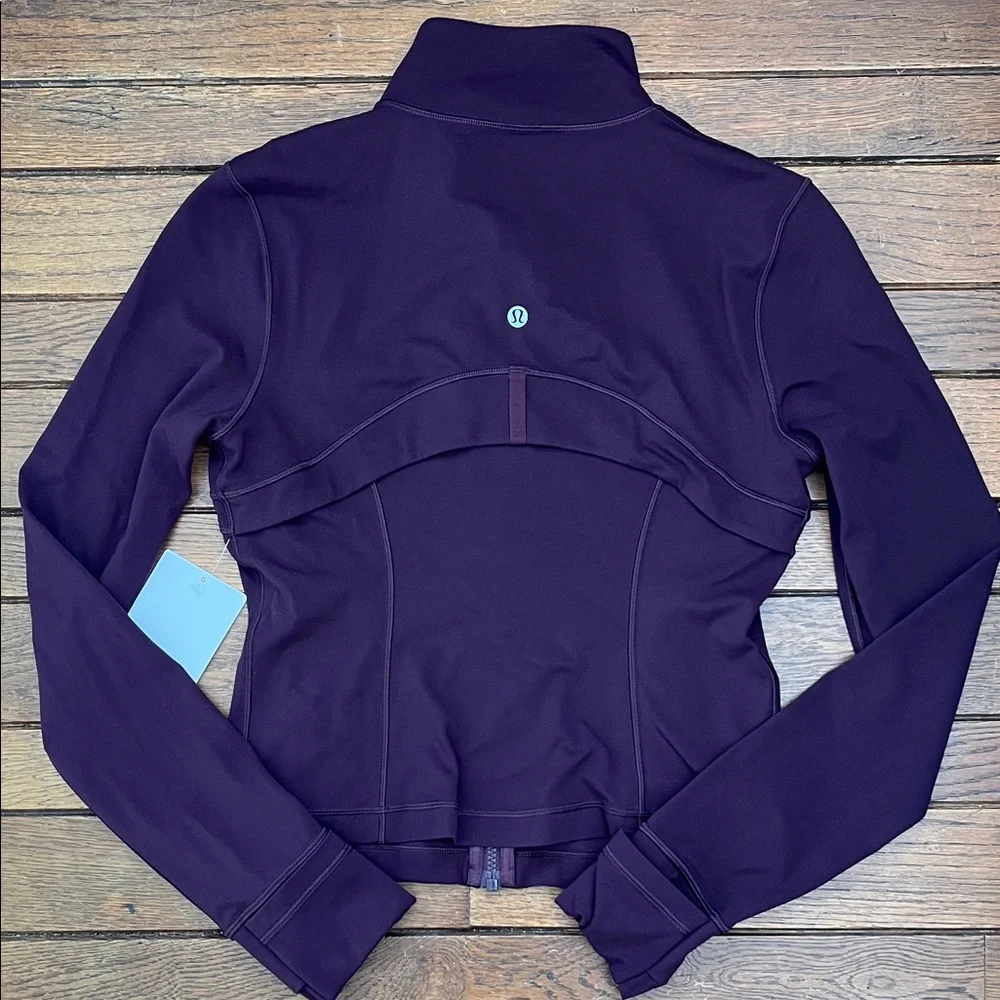 Lululemon Black Plum Define Cropped Jacket Size 8 NWT - Picture 5 of 5